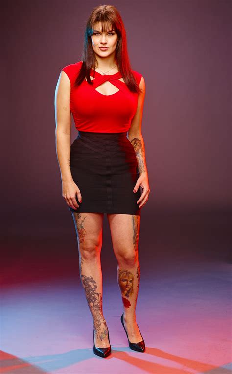 Sarah jakubasz ink master tattoo - Jan 10, 2018 · The winner of Ink Master also receives $100,000, and after the first round of eliminations of January 9th, Diaz is onto the next round. The show was filmed in advance, and now that it's over Diaz says his biggest takeaway was everything he learned. "You're living in a house, with this season it's over 24 different tattoo artists. 